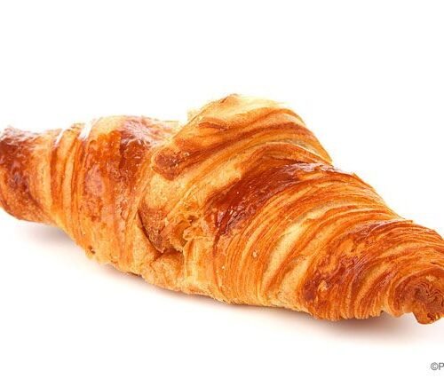 croissants aux amandes x 4 croissants garnis et décorés